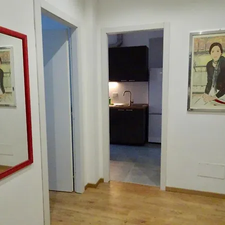 Benefica Sq Apartamento Turín