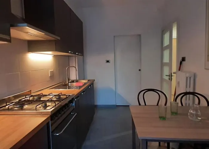 Benefica Sq アパート